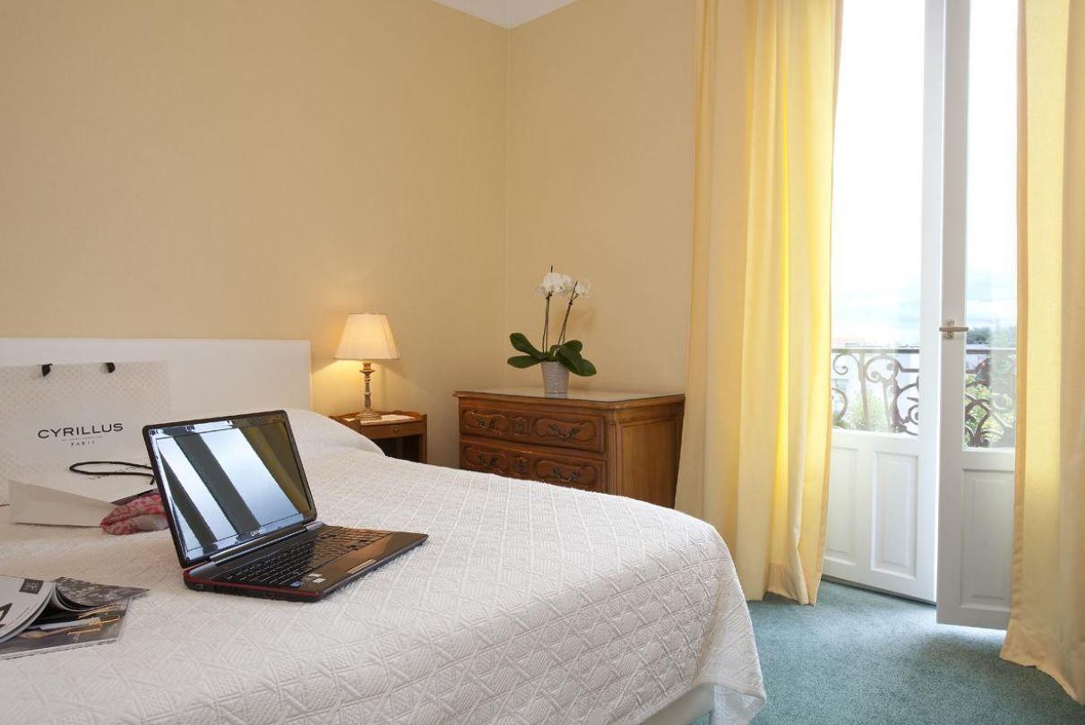 Logis Hotel Royal Saint-Mart Royat Zewnętrze zdjęcie